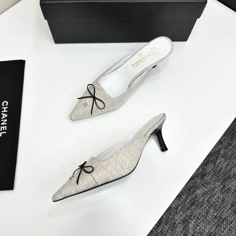 Chanel Slippers Minimalist 20403
