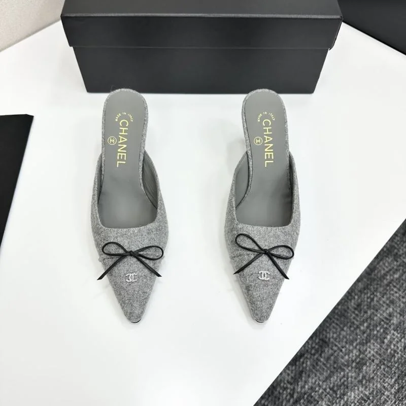 Chanel Slippers Modern 20408