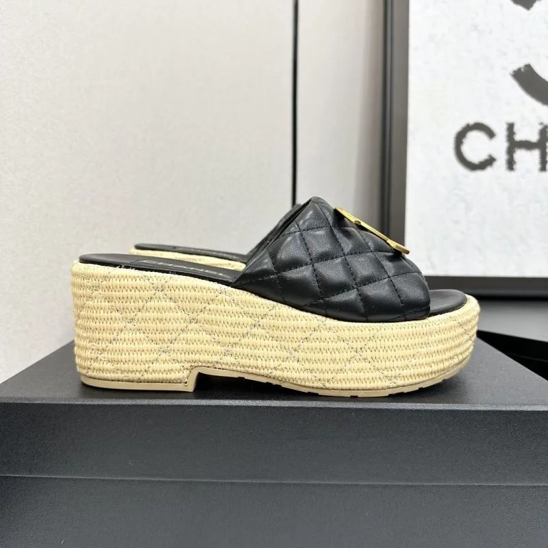 Chanel Slippers Versatile 20388