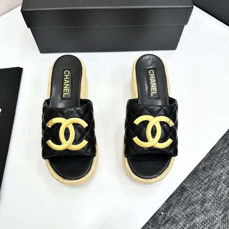 Chanel Slippers Versatile 20388