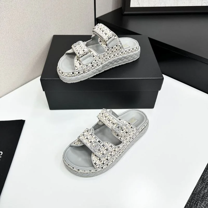 Chanel Slippers Refined 20368
