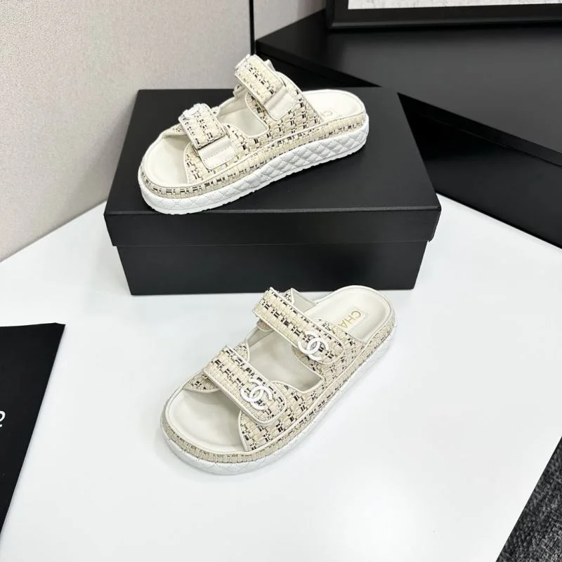 Chanel Slippers Chic 20435