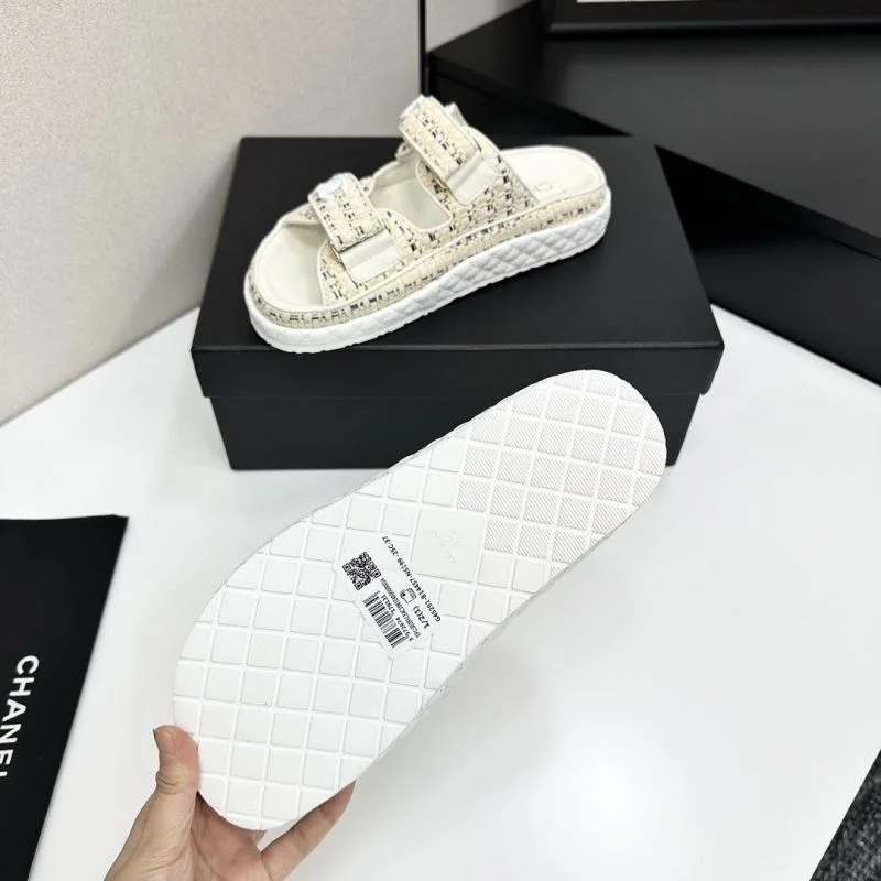 Chanel Slippers Chic 20435
