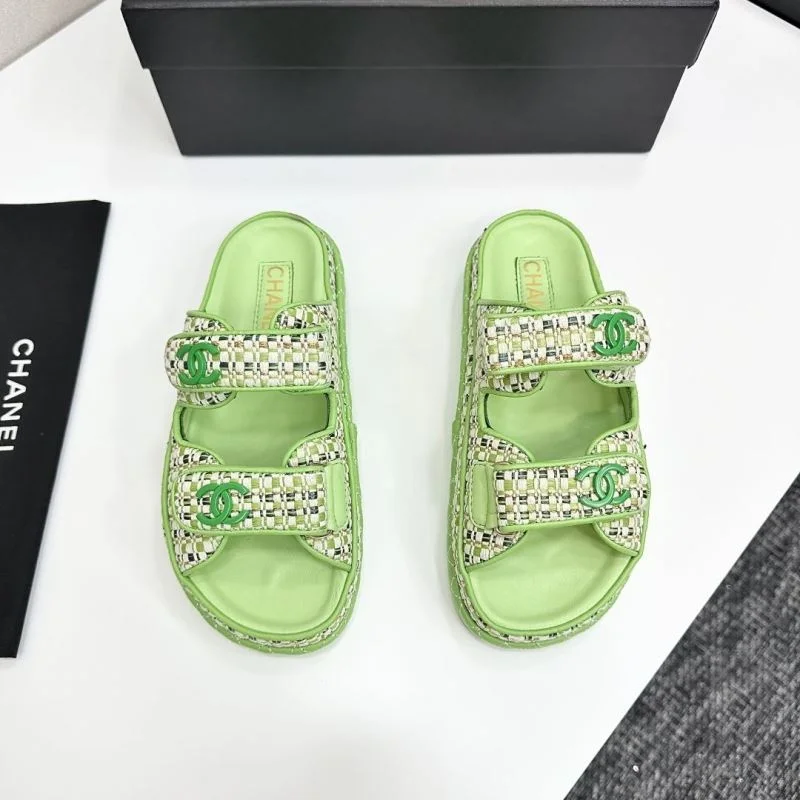 Chanel Slippers TimelessDesign 20381
