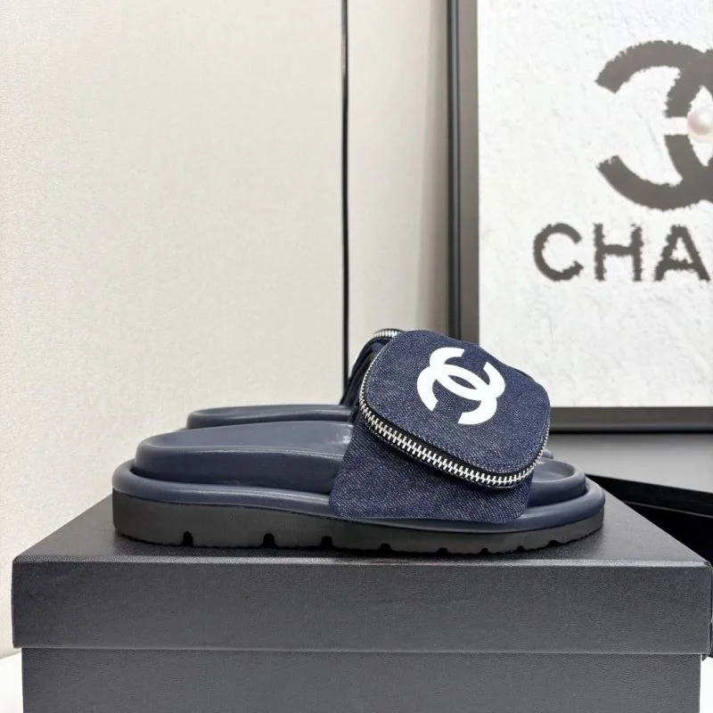 Durable Chanel Slippers 20386
