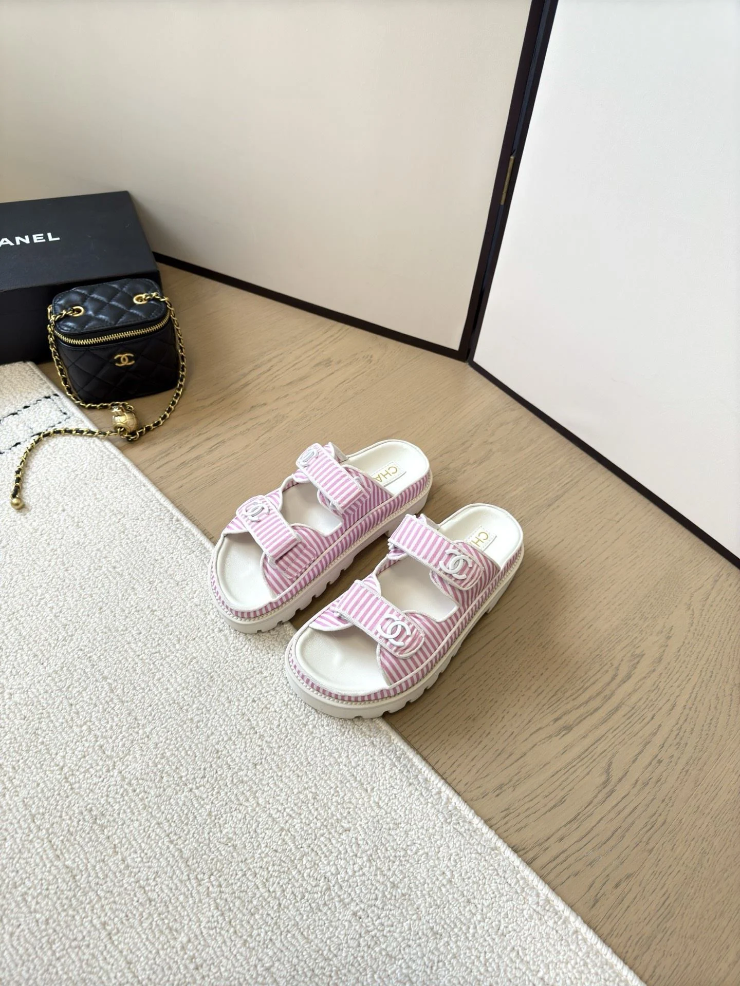 Chanel Slippers FastDry 17723