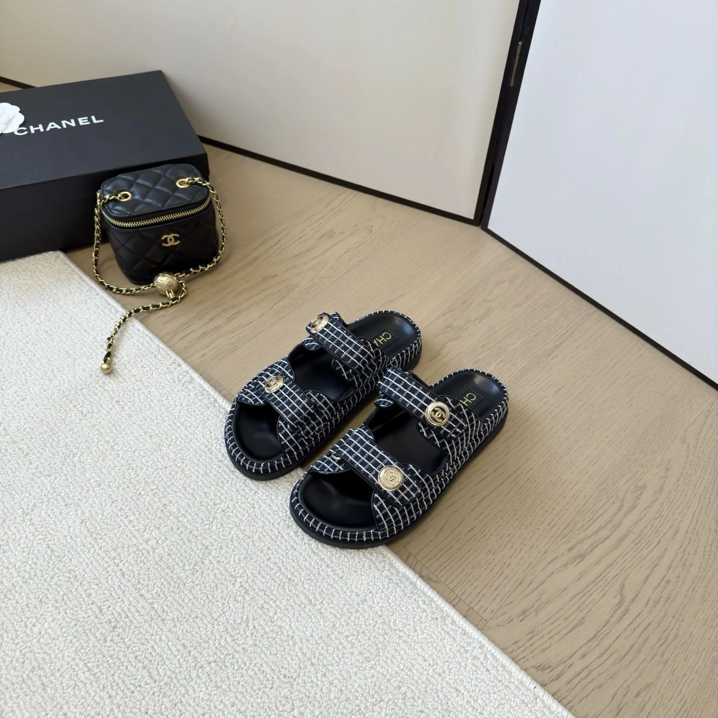 Soft Chanel Slippers 17710