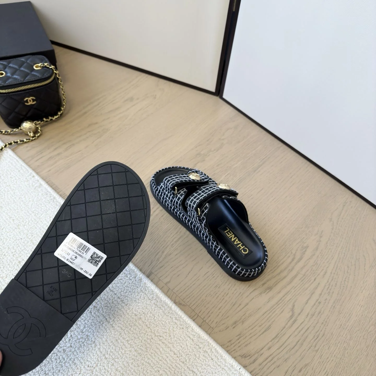 Soft Chanel Slippers 17710