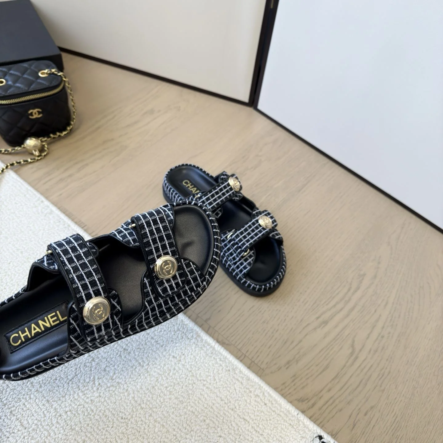Soft Chanel Slippers 17710