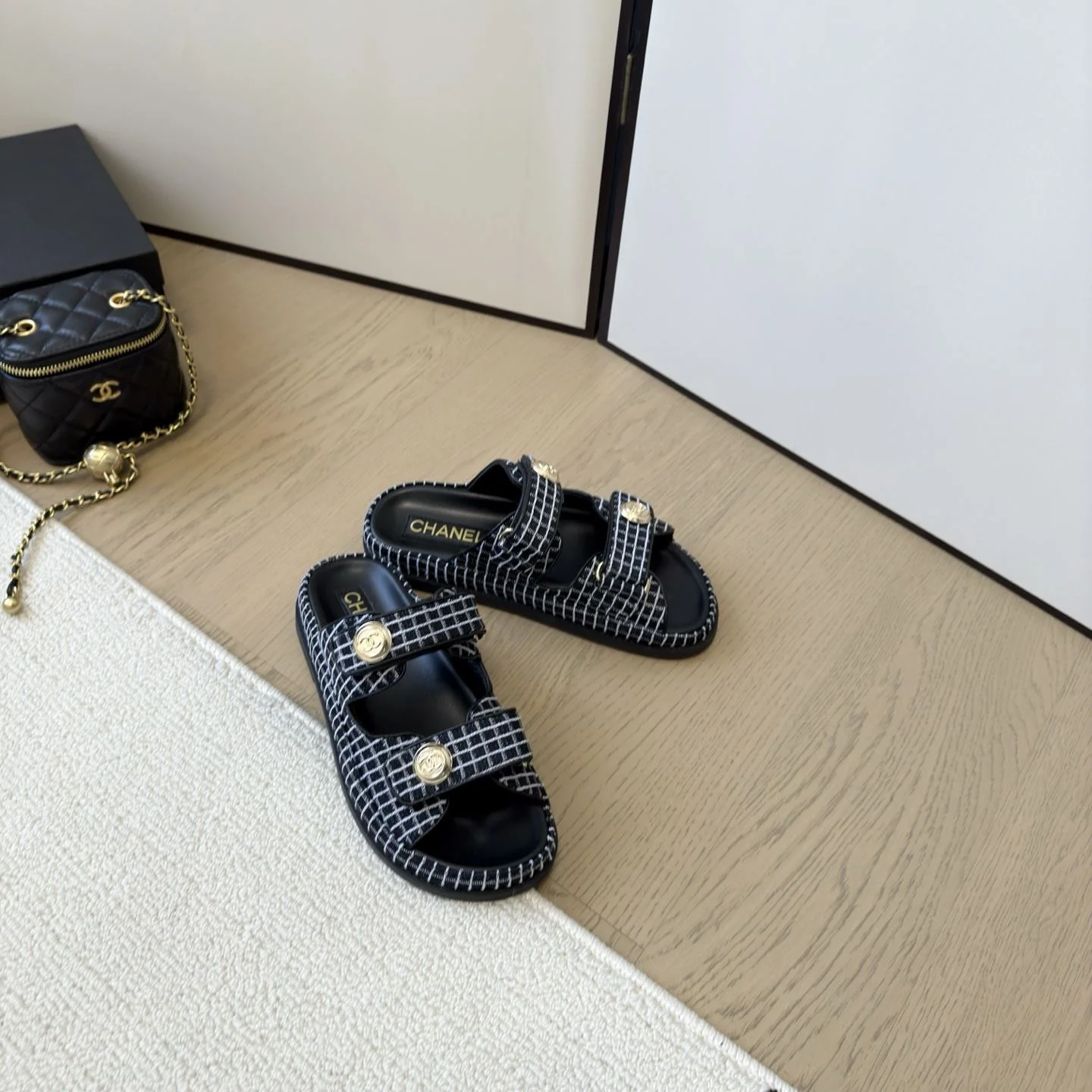 Soft Chanel Slippers 17710