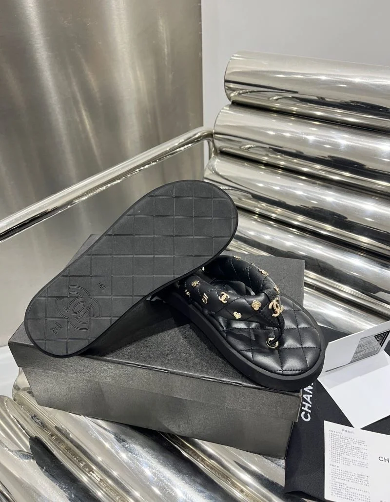 Chanel Slippers Lightweight 17715