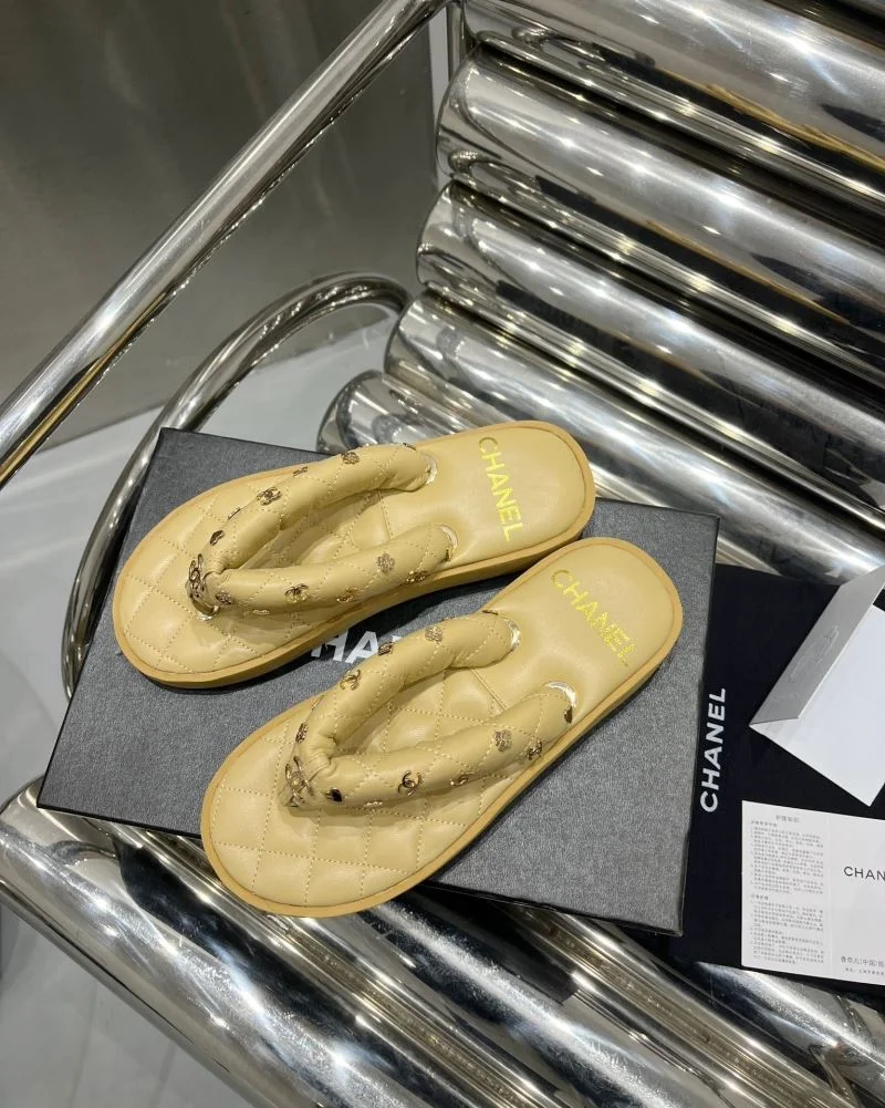 Chanel Slippers Supportive 17702