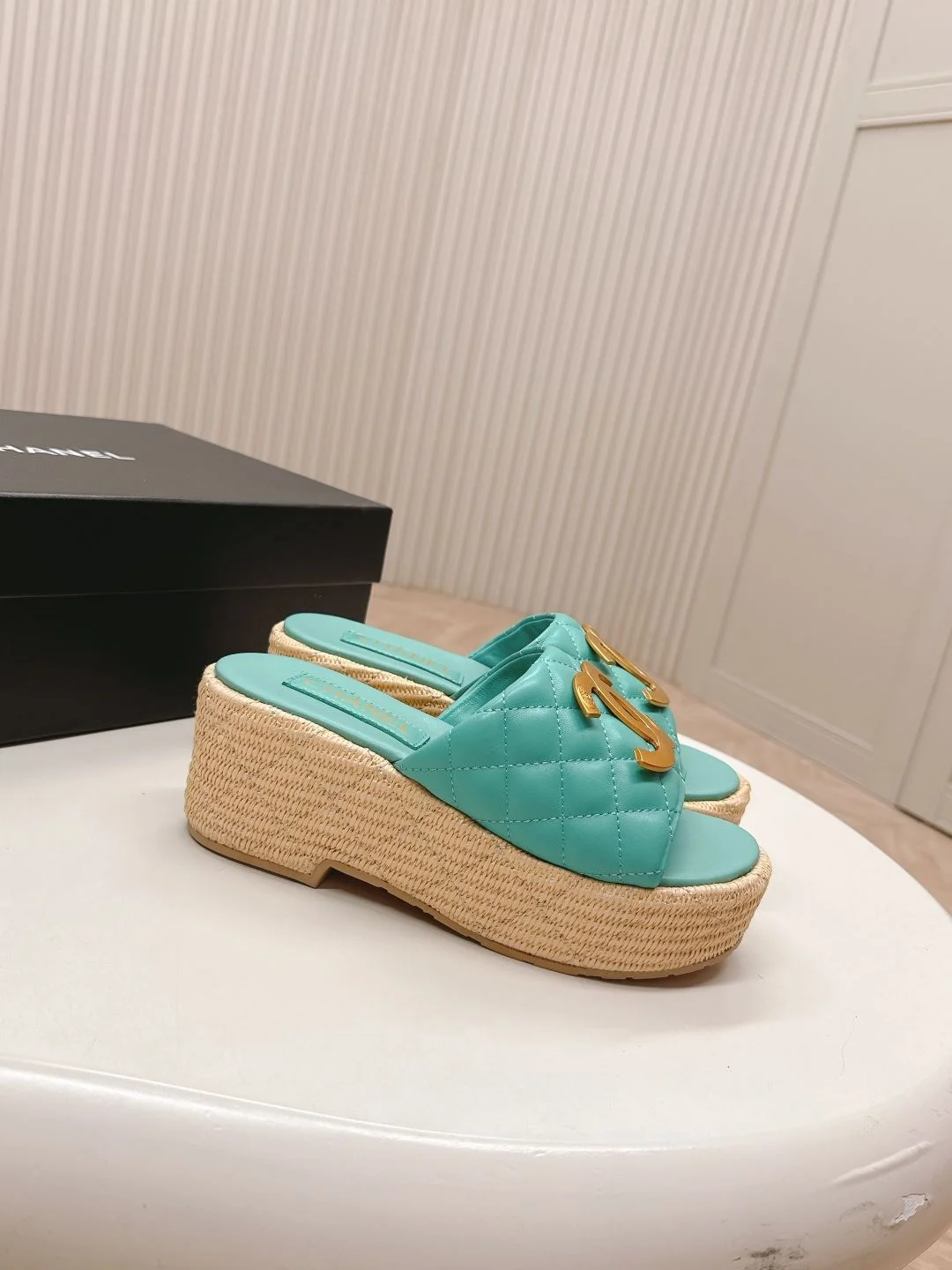 TimelessDesign Chanel Slippers 17689