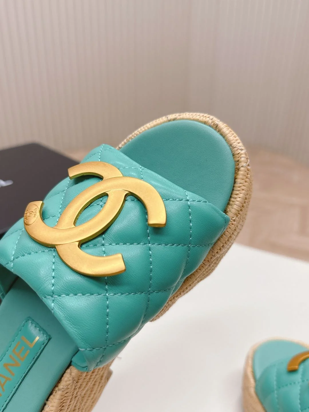 TimelessDesign Chanel Slippers 17689