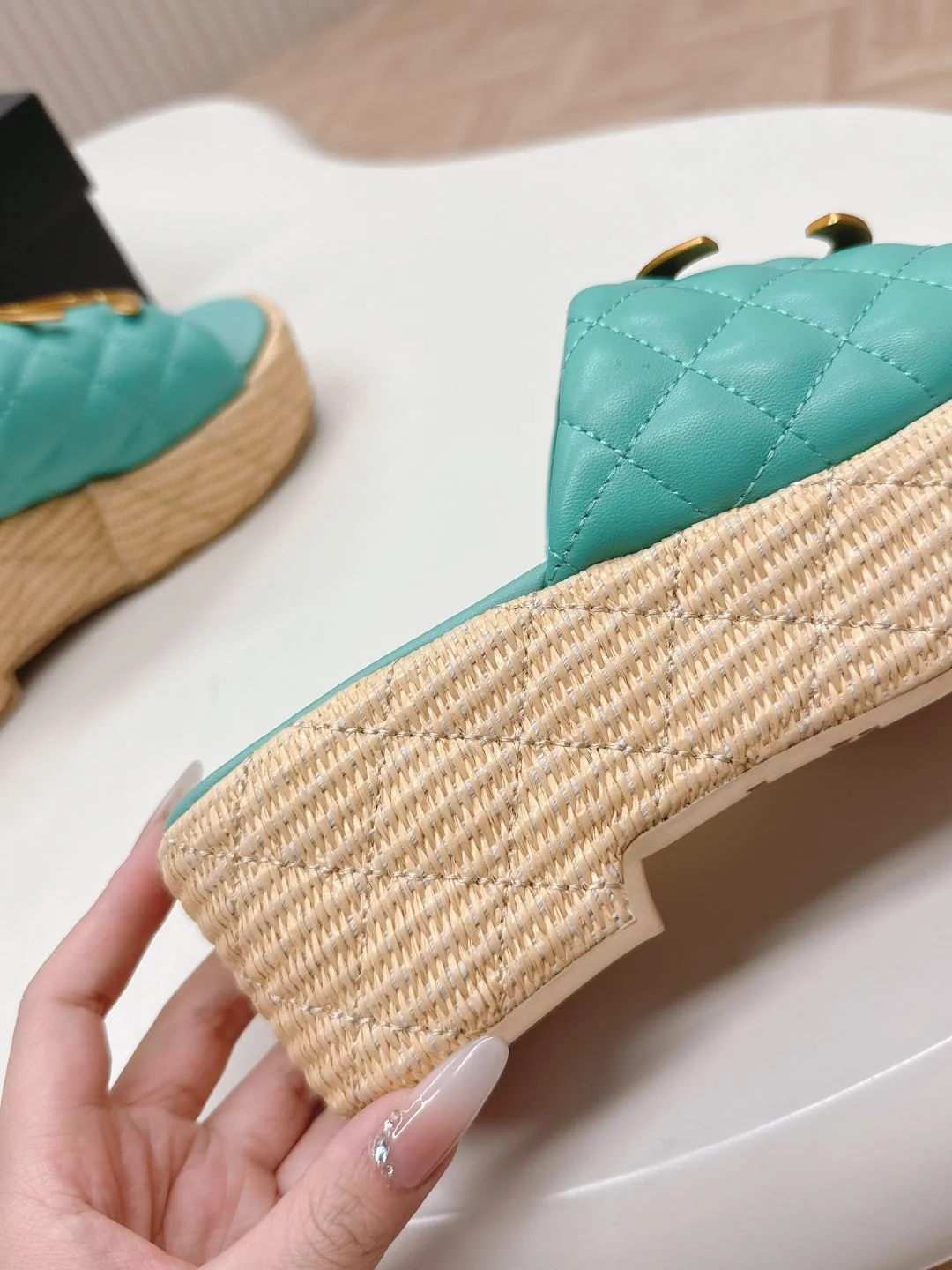 TimelessDesign Chanel Slippers 17689