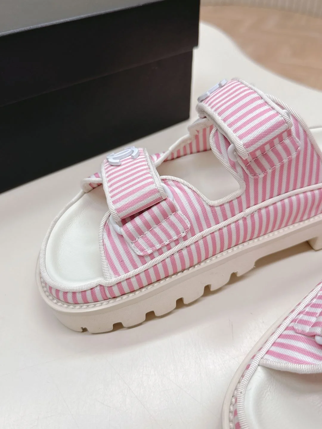 FastDry Chanel Slippers 17671