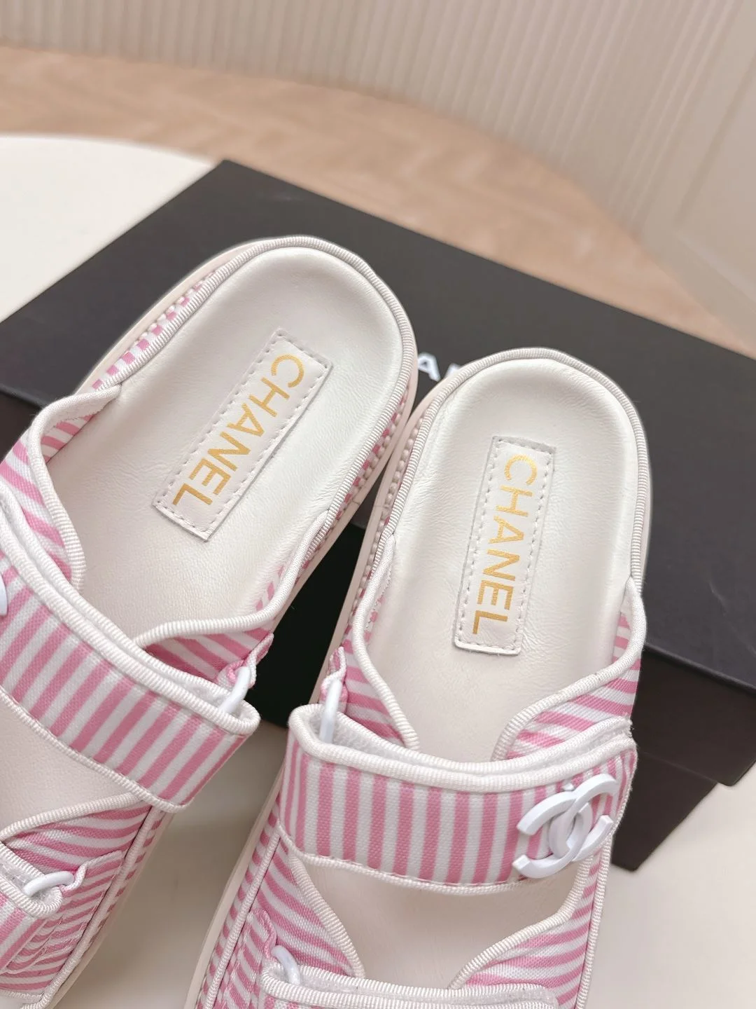 FastDry Chanel Slippers 17671