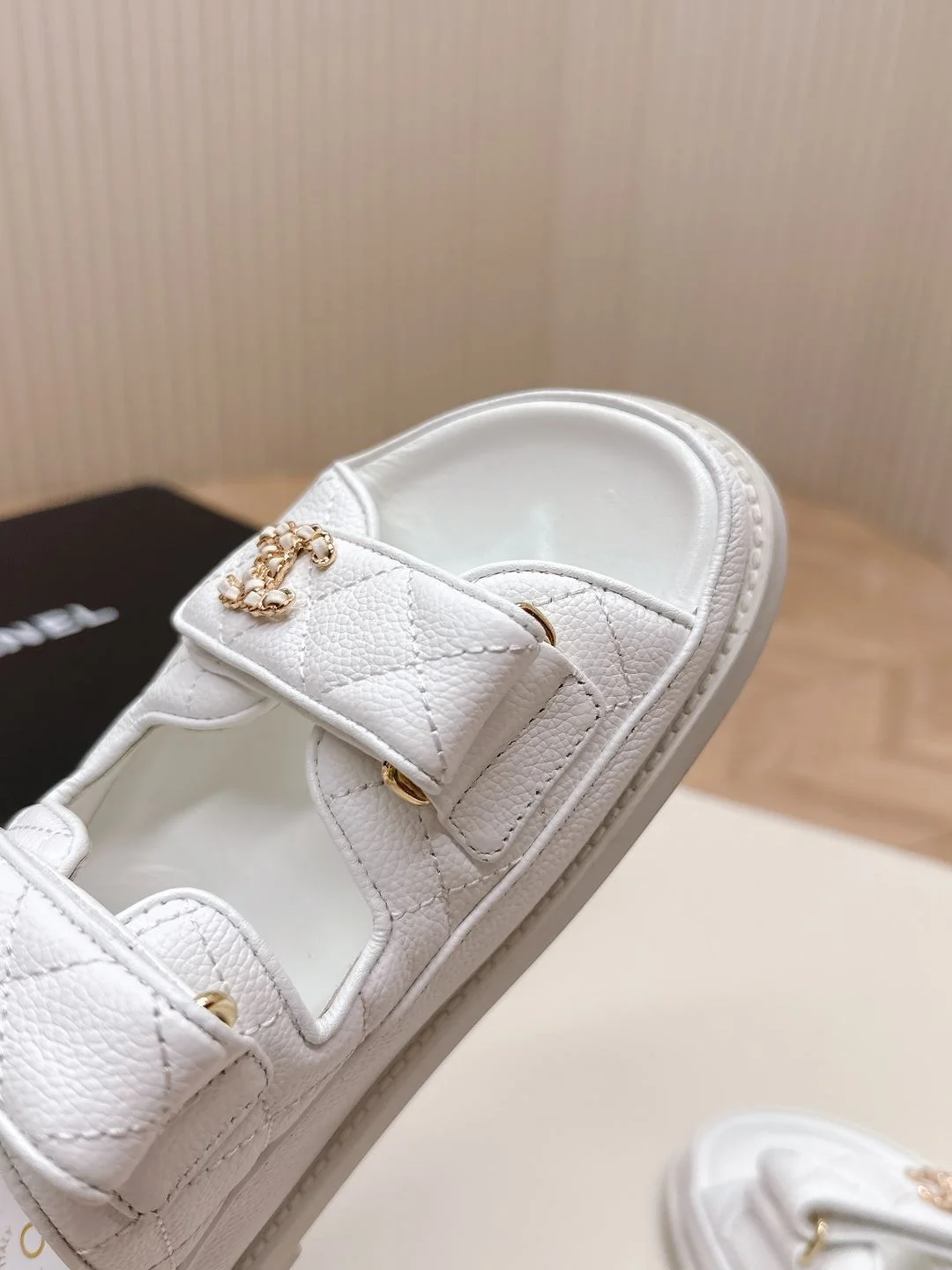 Casual Chanel Slippers 17664