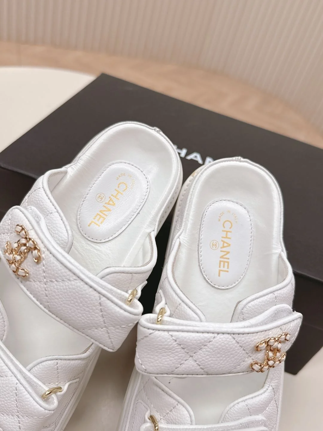 Casual Chanel Slippers 17664