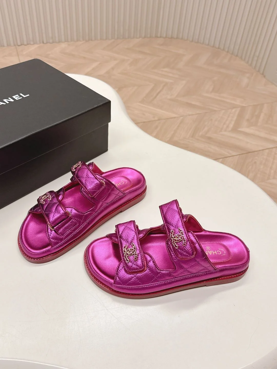 Trendy Chanel Slippers 17673