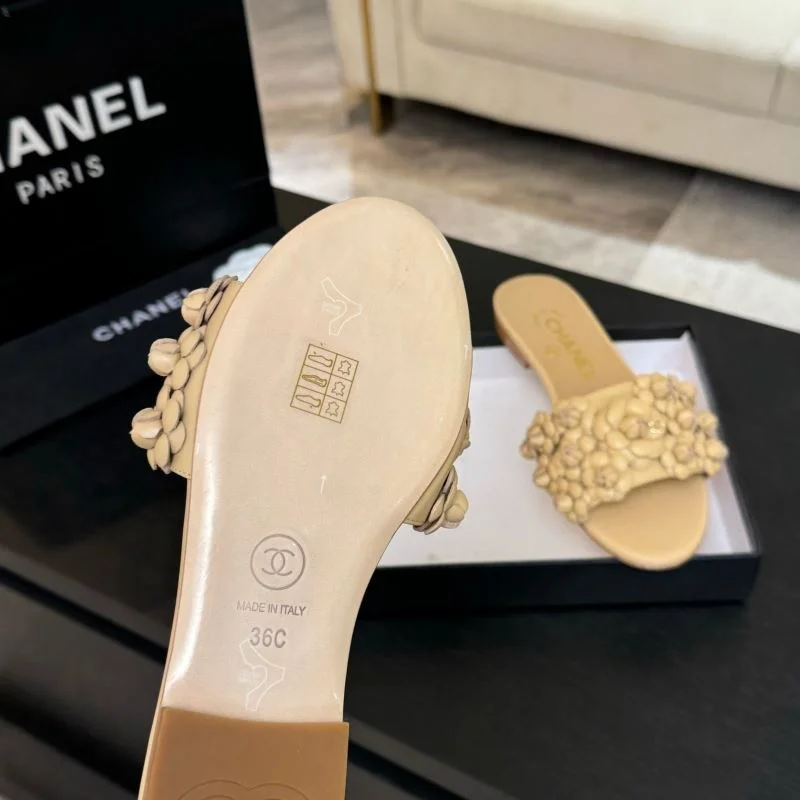 Chanel Slippers Cozy 17731