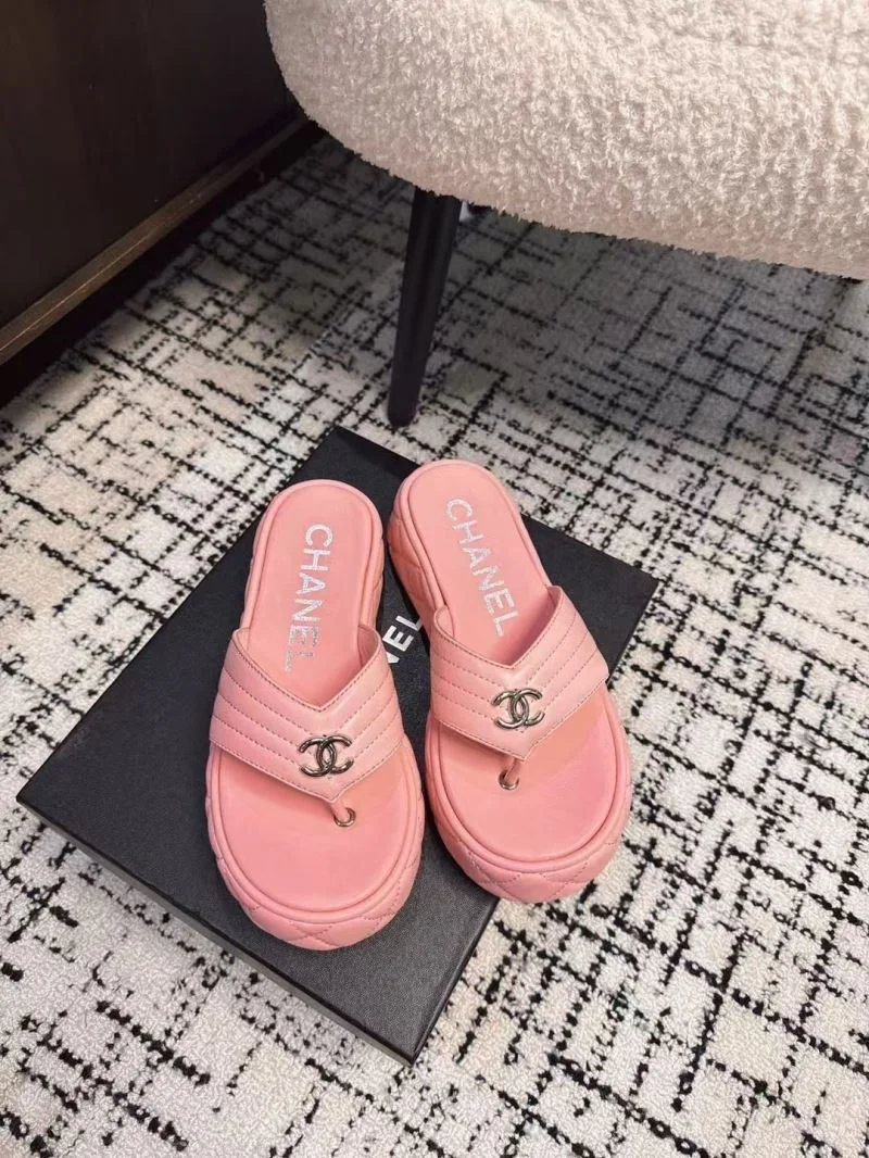 ModernLook Chanel Slippers 17653