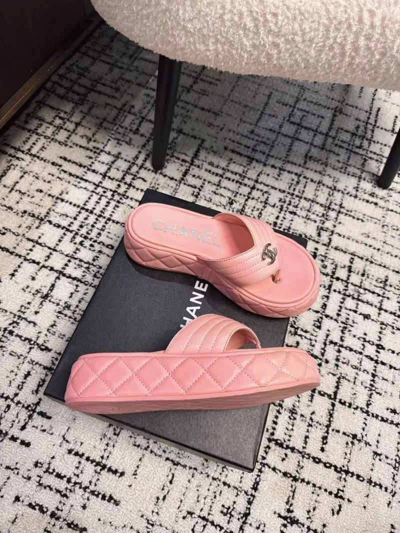 ModernLook Chanel Slippers 17653