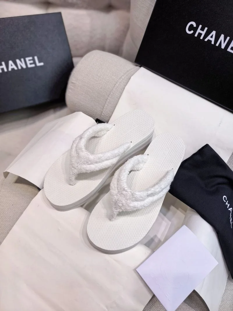 UrbanStyle Chanel Slippers 17647