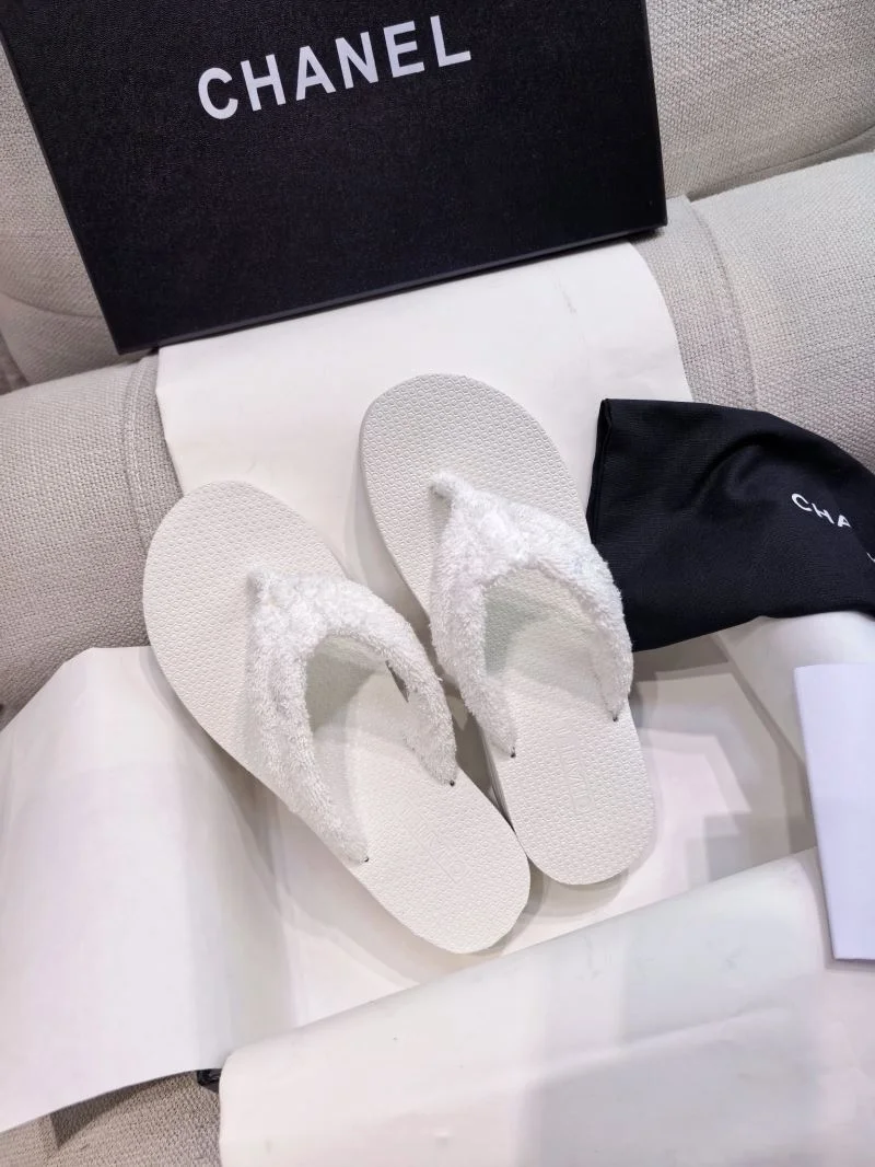UrbanStyle Chanel Slippers 17647