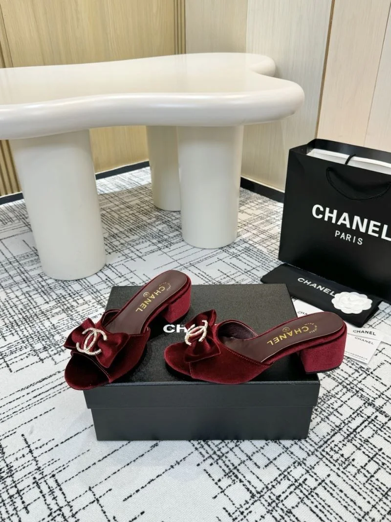 Chanel Slippers Classic 17639