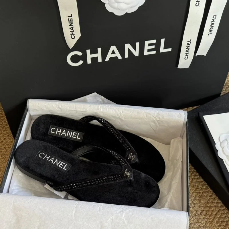 Chanel Slippers Durable 17636