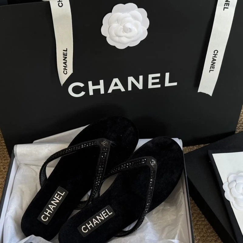 Chanel Slippers Durable 17636