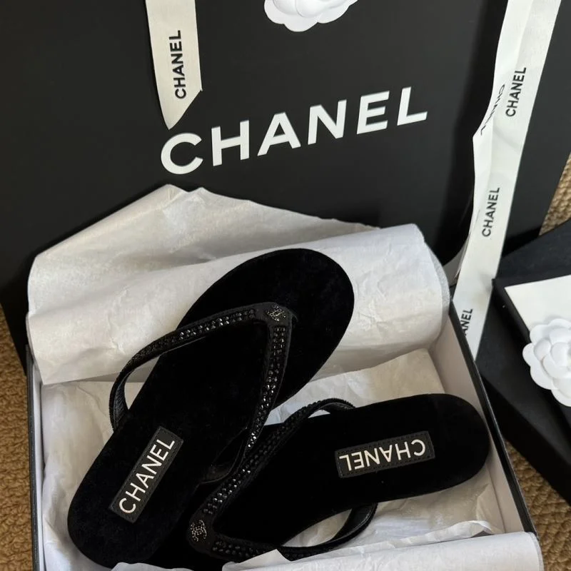 Chanel Slippers Durable 17636