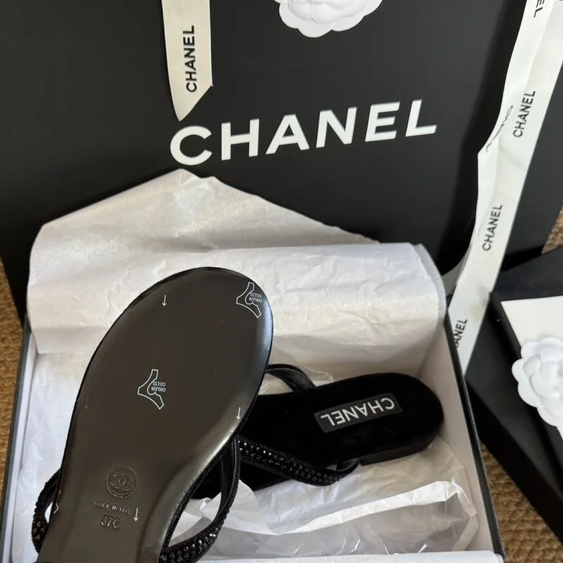 Chanel Slippers Durable 17636