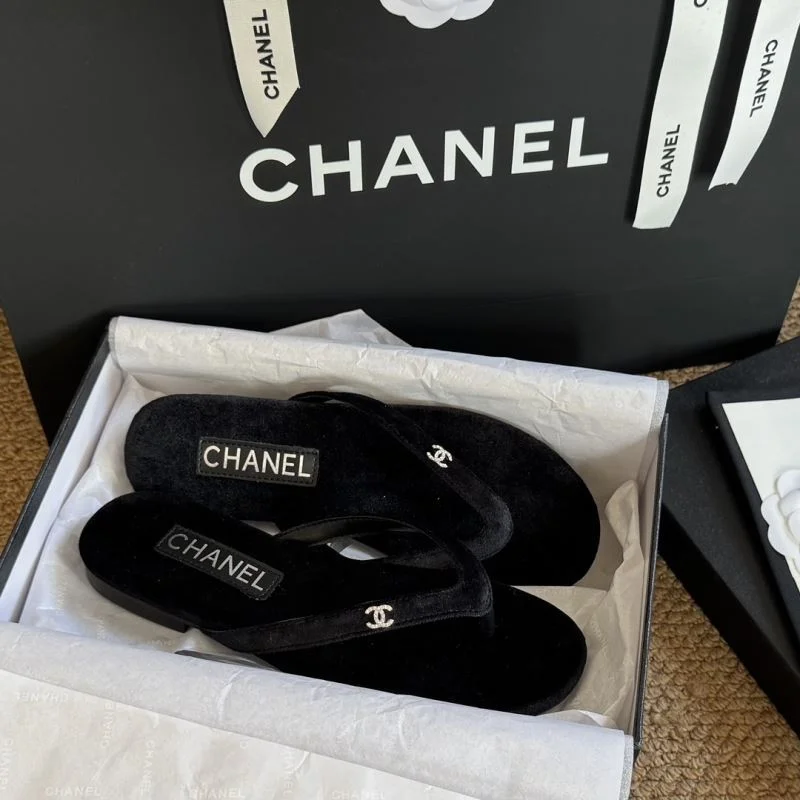 Breathable Chanel Slippers 17643