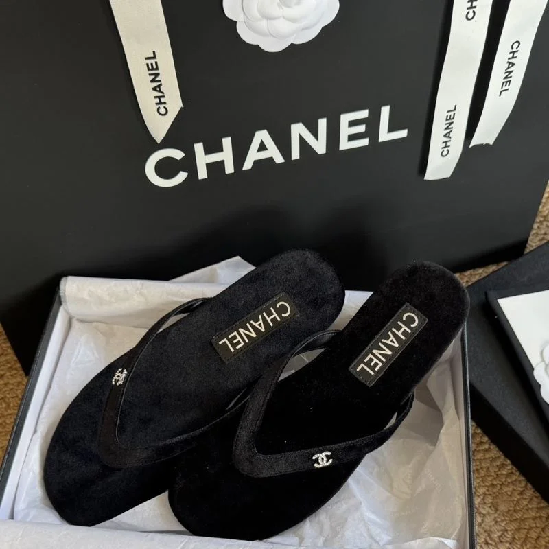 Breathable Chanel Slippers 17643
