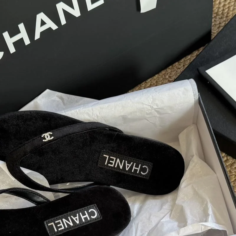 Breathable Chanel Slippers 17643