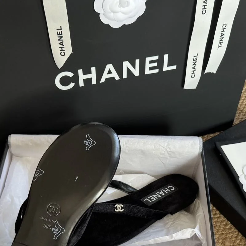 Breathable Chanel Slippers 17643