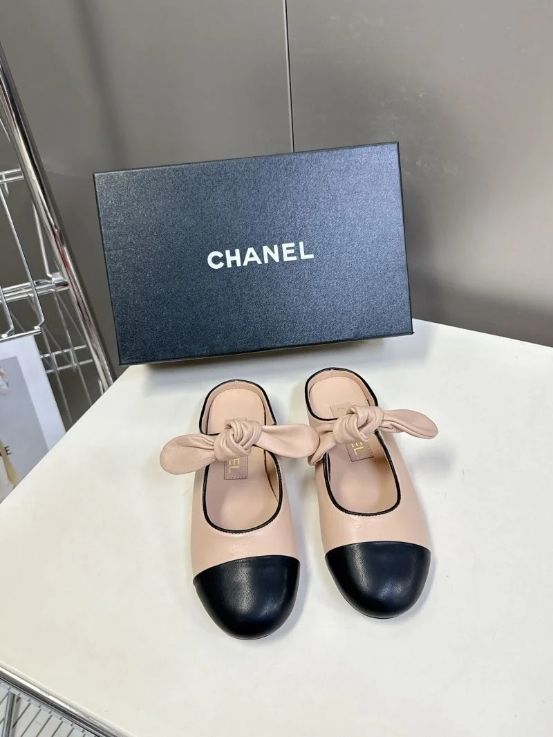 Chanel Slippers Original 17631