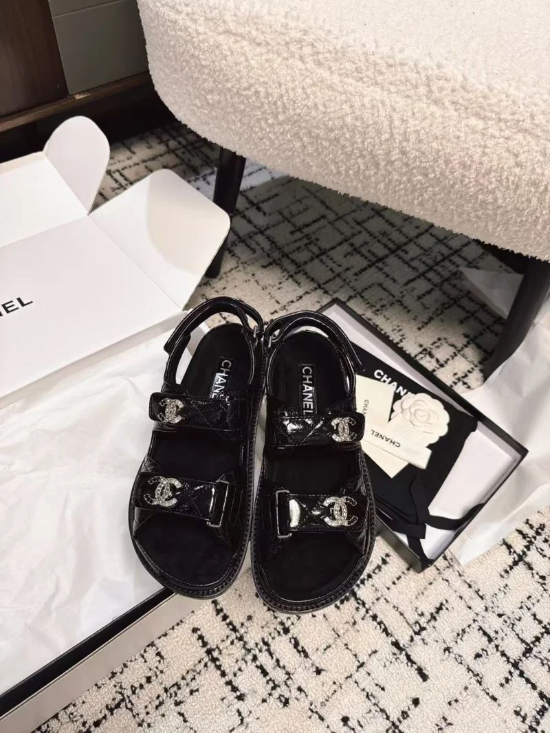 Chanel Slippers Chic 17624