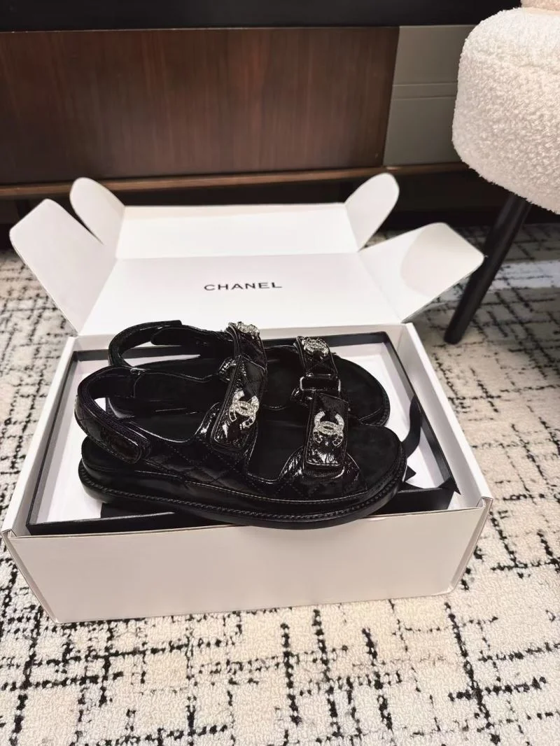 Chanel Slippers Chic 17624