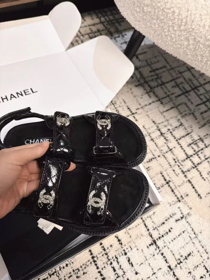 Chanel Slippers Chic 17624