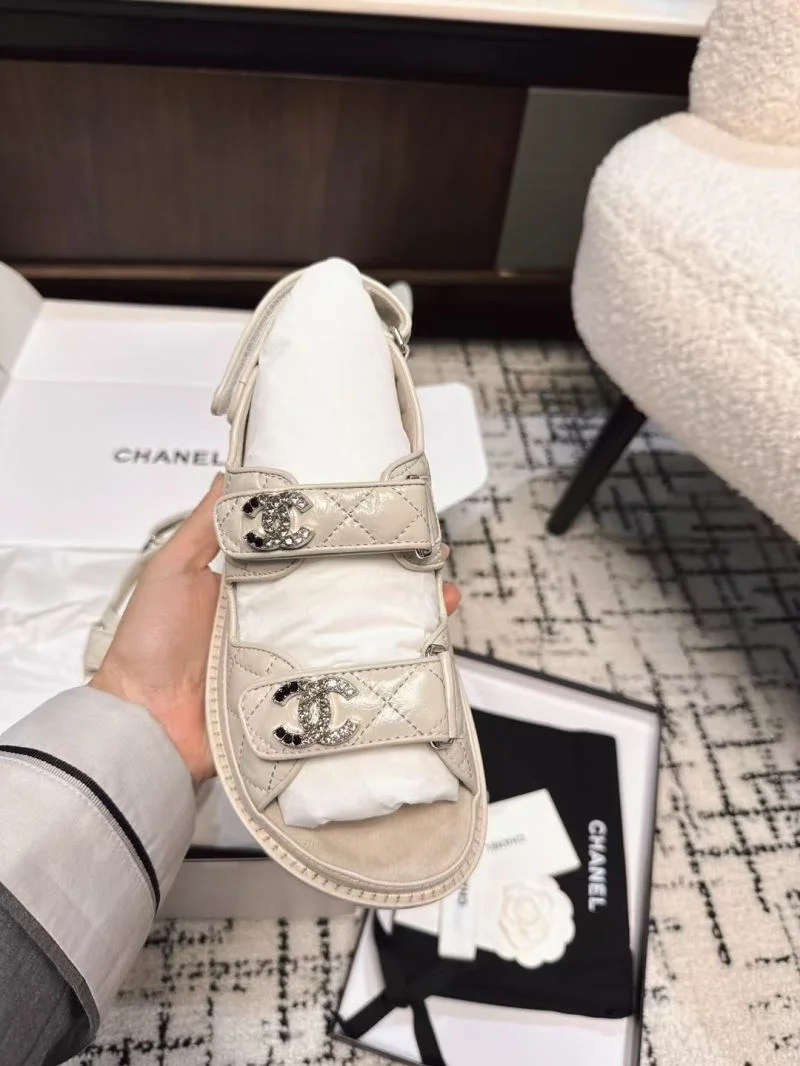 Colorful Chanel Slippers 17612