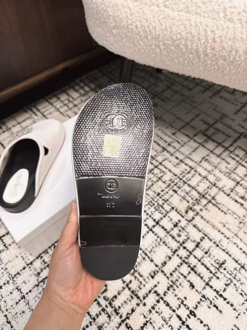 Chanel Slippers Breathable 17605