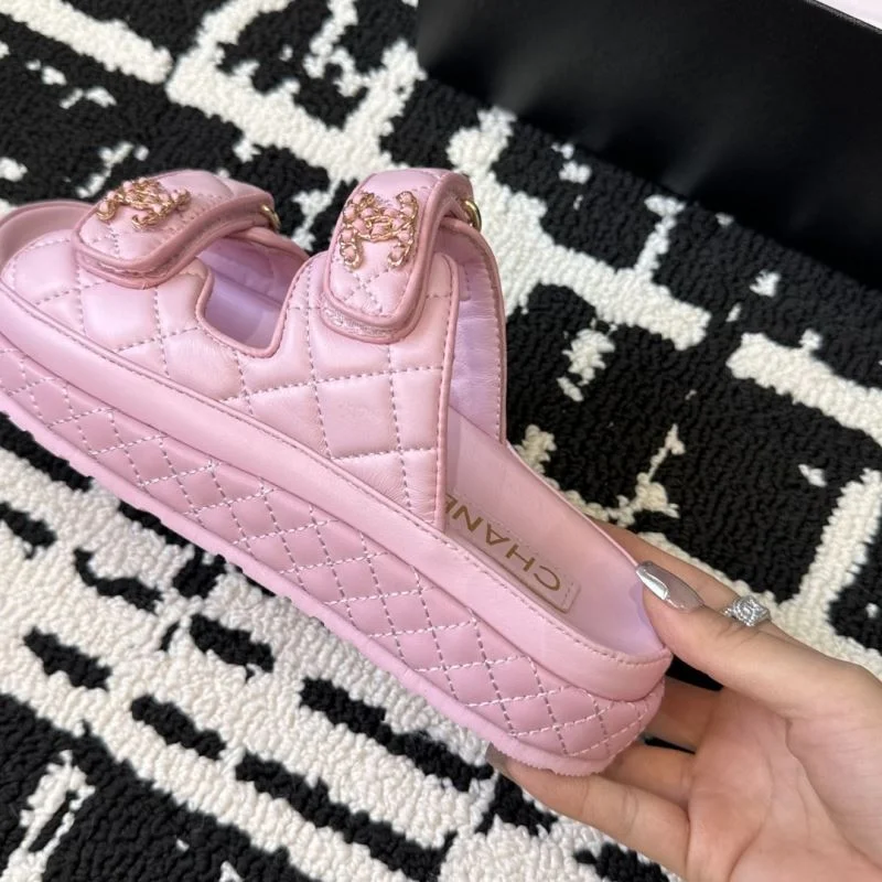 Chanel Slippers Unisex 17623