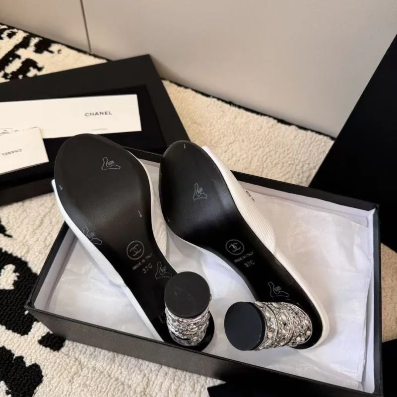 FashionForward Chanel Slippers 17669