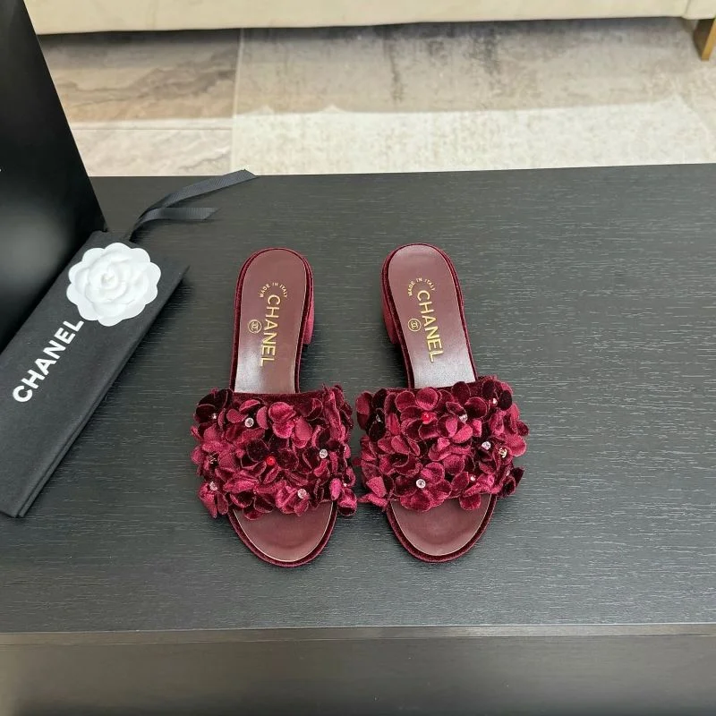 Chanel Slippers Colorful 17594