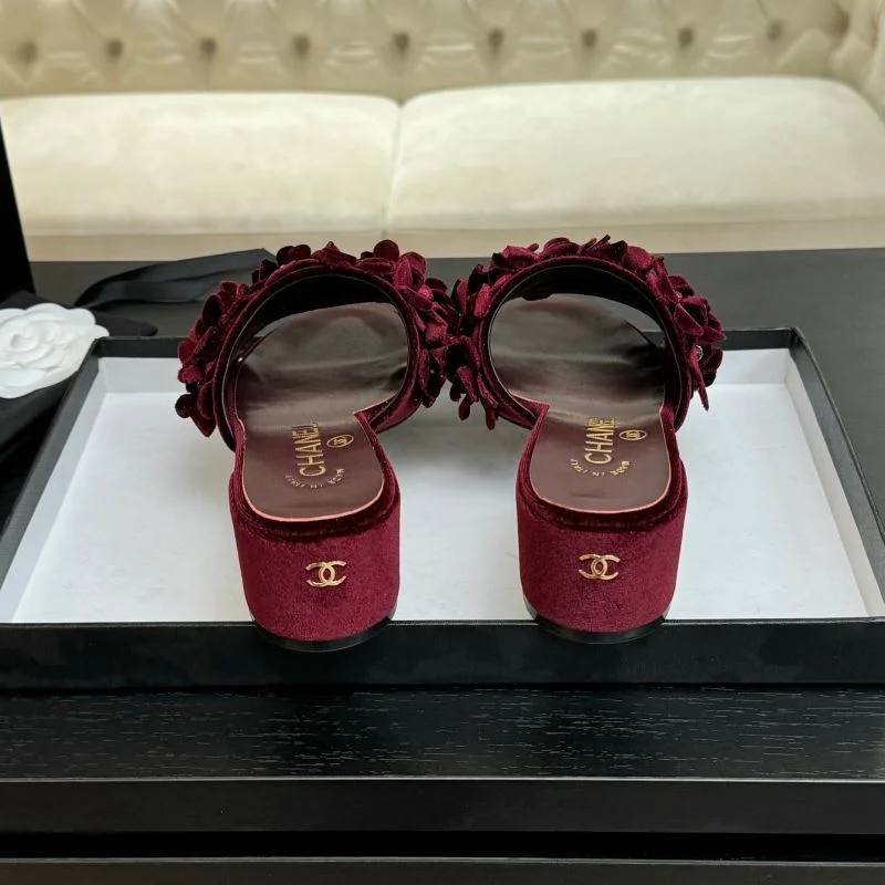 Chanel Slippers Colorful 17594