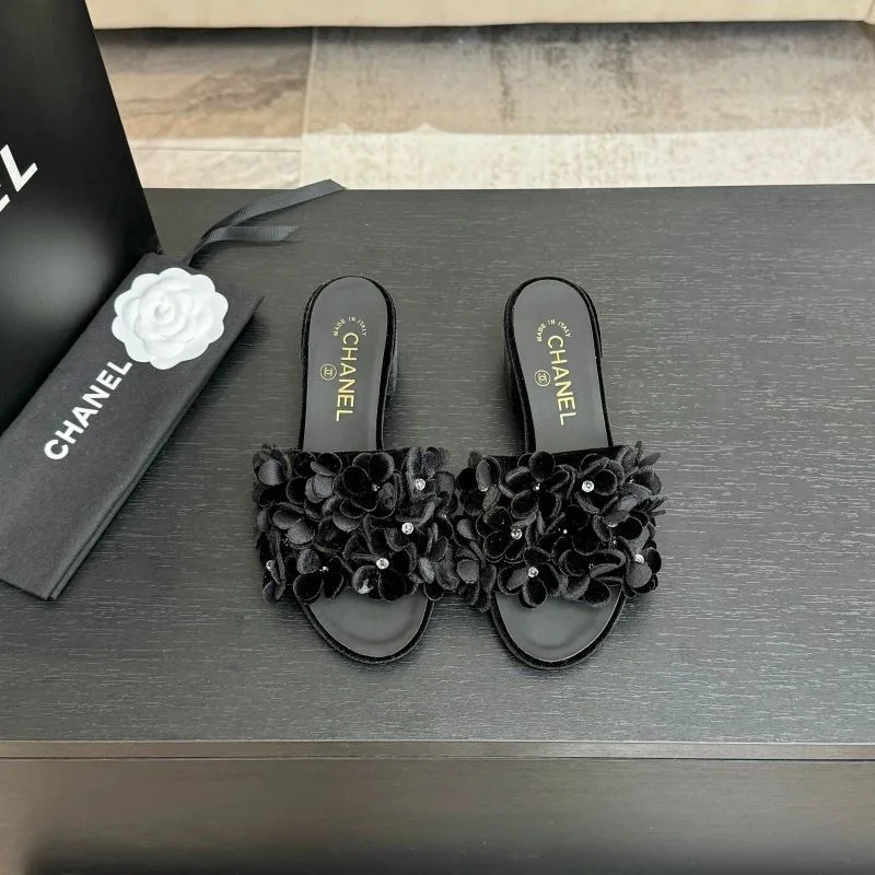 Sophisticated Chanel Slippers 17601