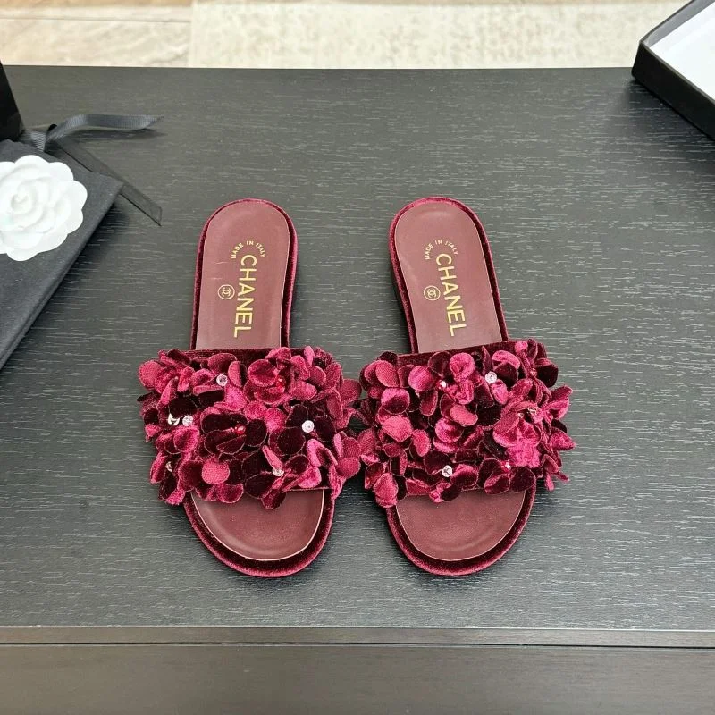 Premium Chanel Slippers 17655